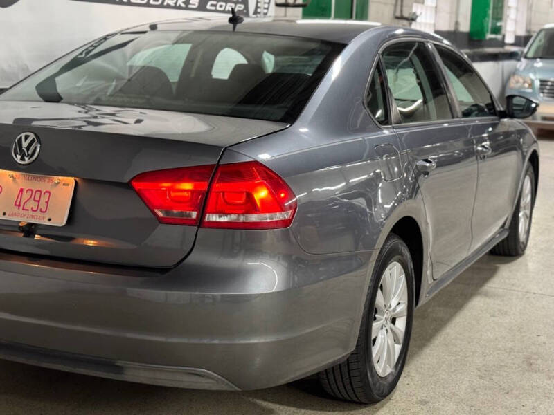 2012 Volkswagen Passat S PZEV