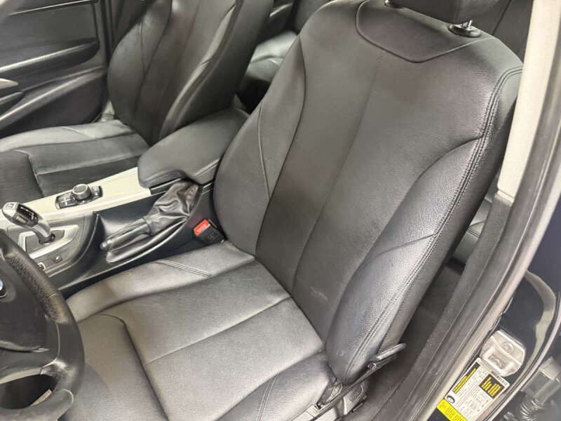 2017 BMW 3 Series 320i