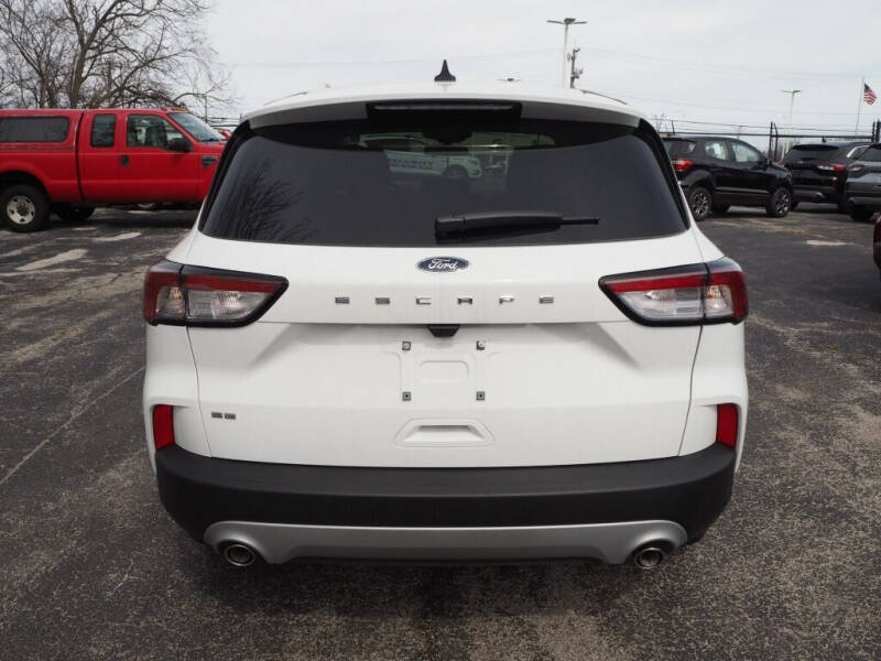 2021 Ford Escape SE