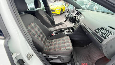 2016 Volkswagen Golf GTI