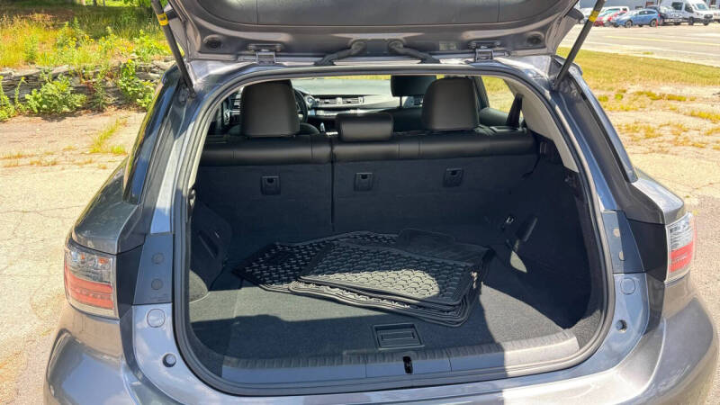 2013 Lexus CT 200h