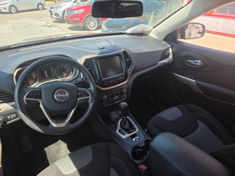 2018 Jeep Cherokee Latitude