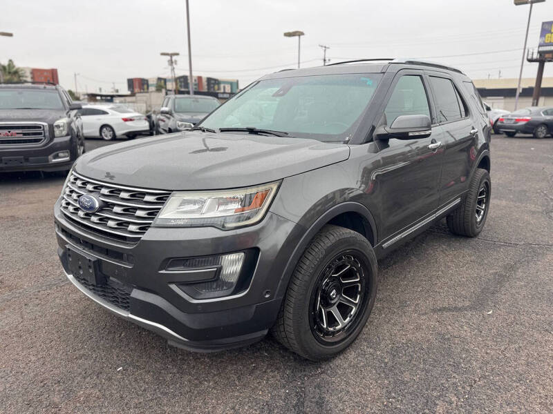 2016 Ford Explorer Limited's photo