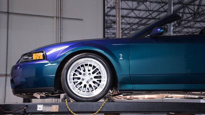 2004 Ford Mustang SVT Cobra