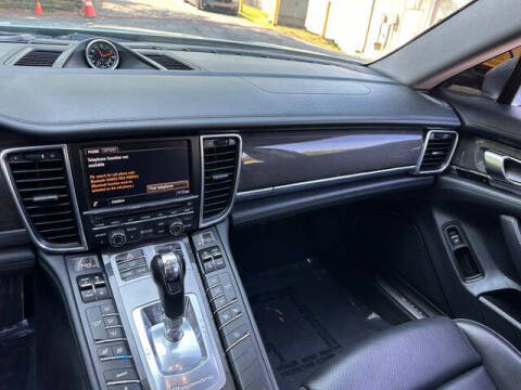 2015 Porsche Panamera 4S