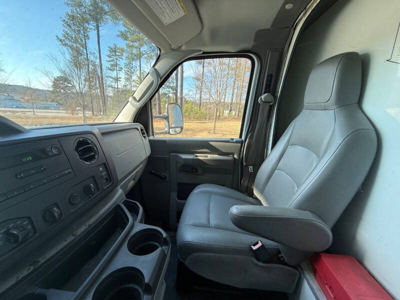 2015 Ford E-Series E-350 SD