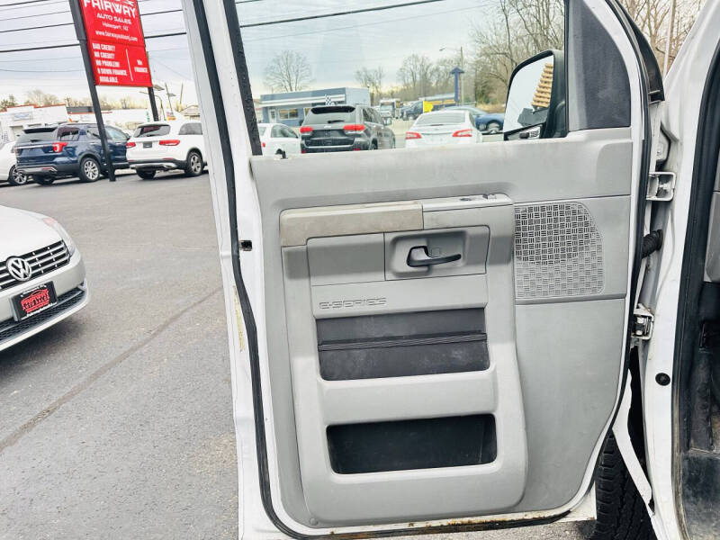 2013 Ford E-Series E-250