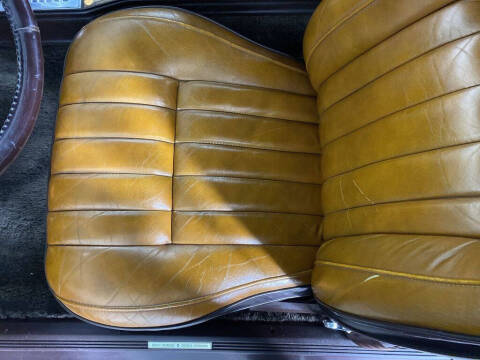 1982 Chrysler Le Baron Medallion