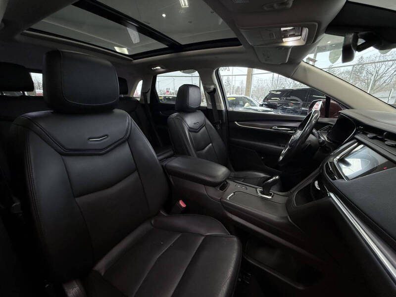 2018 Cadillac XT5 Premium Luxury