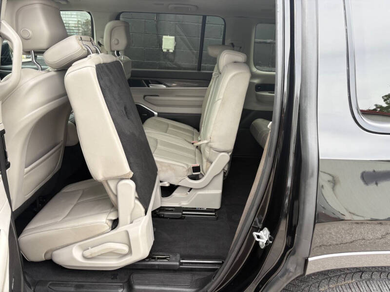 2022 Jeep Wagoneer Series II