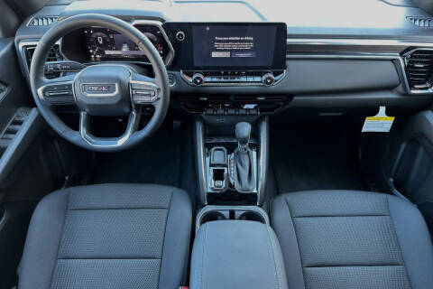 2024 GMC Canyon Elevation