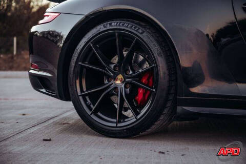 2019 Porsche 911 Carrera 4S