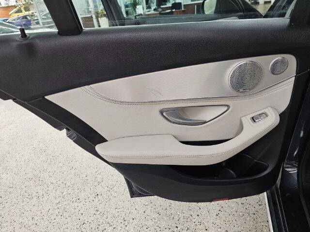 2016 Mercedes-Benz C-Class