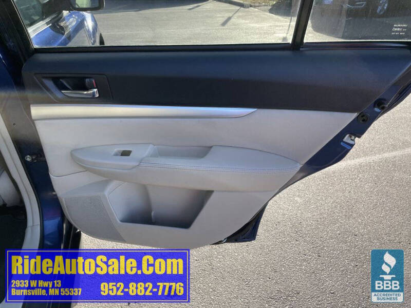 2011 Subaru Outback 2.5i Premium