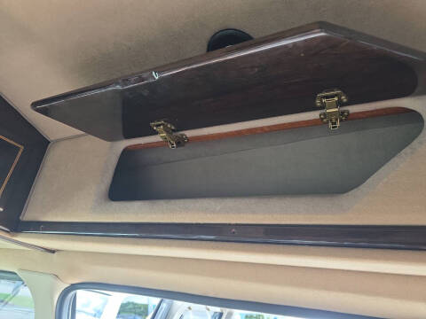 2003 Ford E-Series E-250 SD