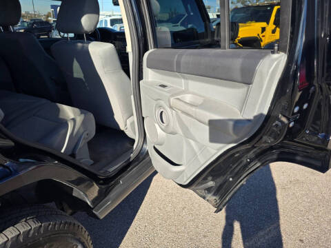 2007 Jeep Commander Sport