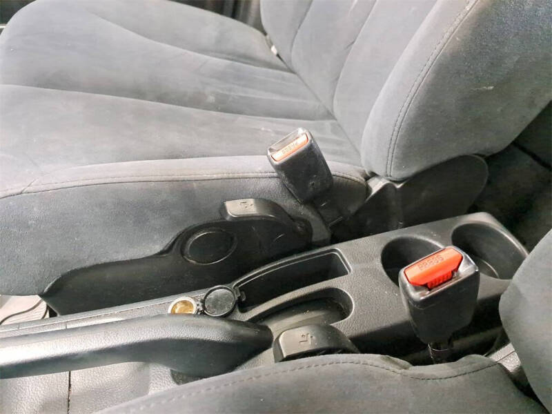 2009 Nissan Versa 1.8 S