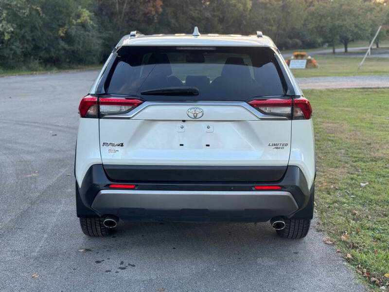 2019 Toyota RAV4 Limited