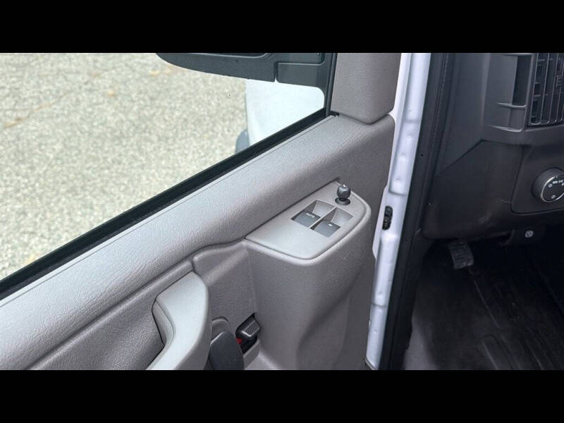 2026 Chevrolet Express 2500