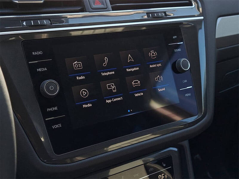 2022 Volkswagen Tiguan SE