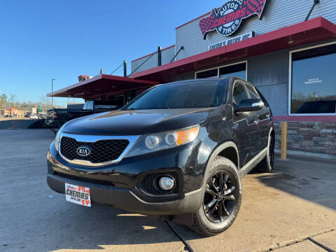 2013 Kia Sorento for sale at Chema's Autos & Tires in Tyler TX