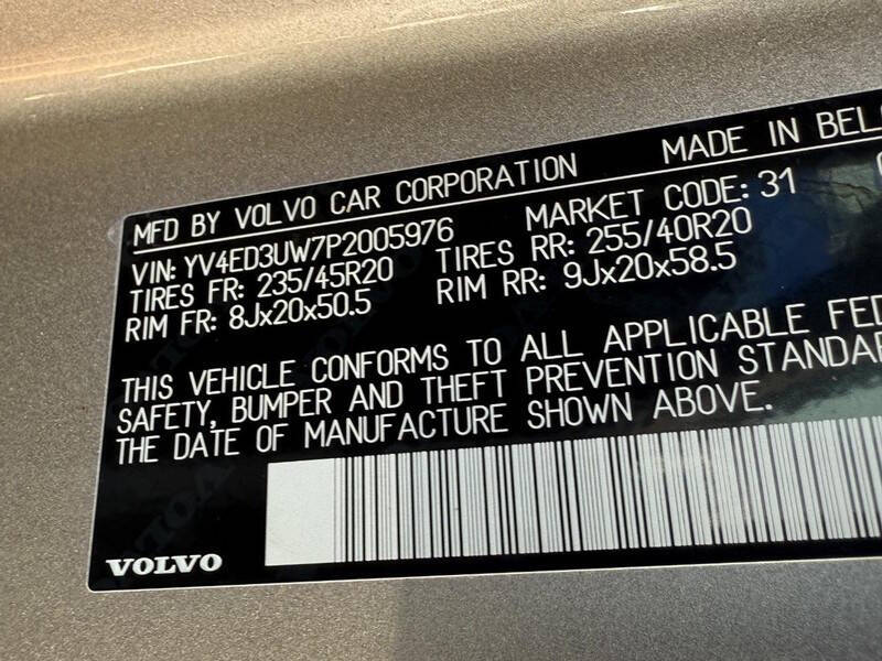 2023 Volvo XC40 Recharge Twin Plus