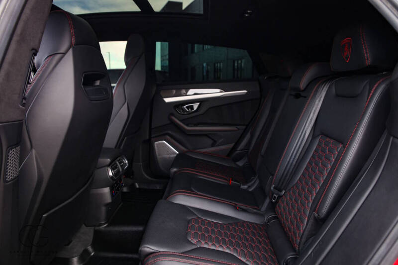 2020 Lamborghini Urus