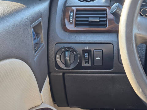 2008 Ford Taurus SEL