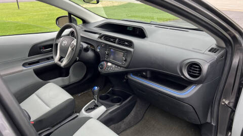2013 Toyota Prius c Three