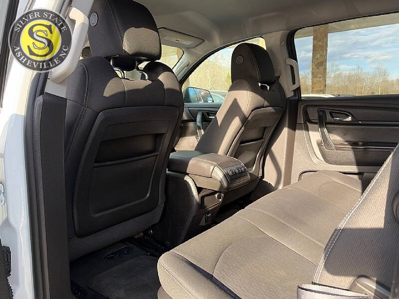 2016 GMC Acadia SLE-1