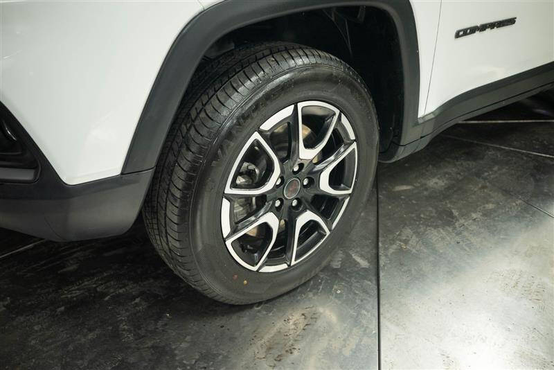 2025 Jeep Compass Trailhawk