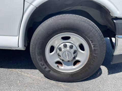 2018 Chevrolet Express 2500