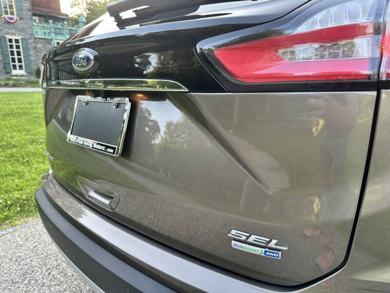 2019 Ford Edge SEL
