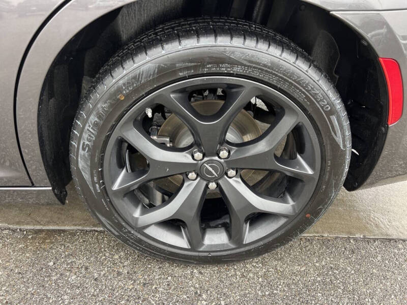 2023 Chrysler 300 S V6