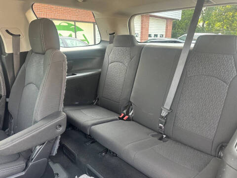 2016 GMC Acadia SLE-2