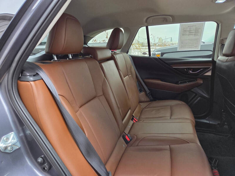 2024 Subaru Outback Touring