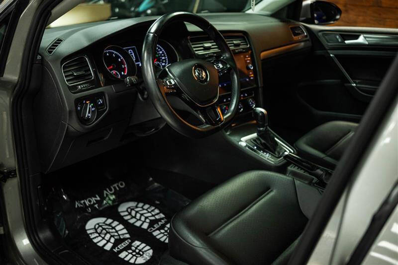 2018 Volkswagen Golf