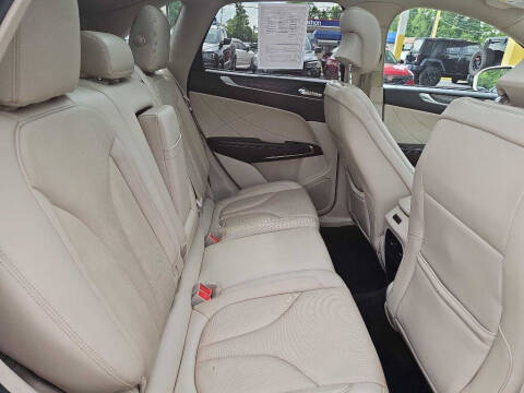 2017 Lincoln MKC Reserve