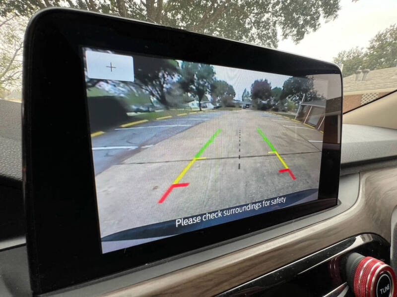 2020 Ford Escape Hybrid Titanium