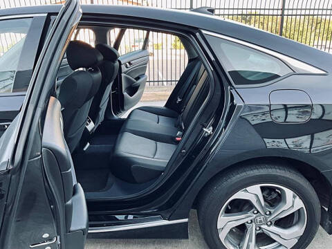 2018 Honda Accord EX