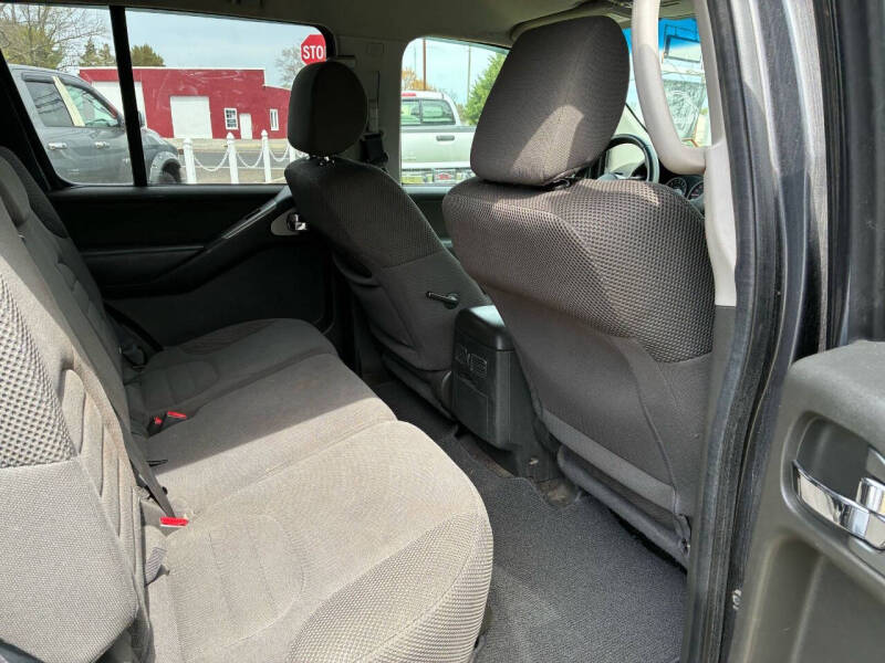 2012 Nissan Pathfinder S