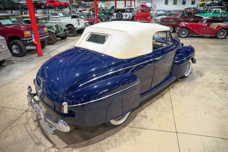 1941 Ford Super Deluxe