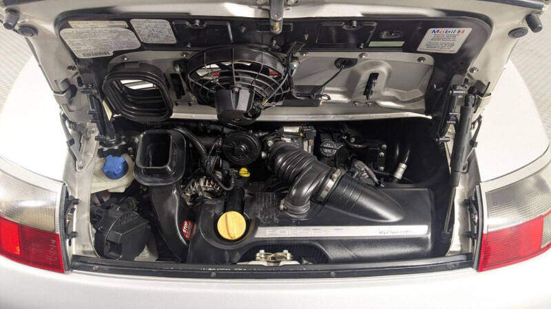 1999 Porsche 911 Carrera 4