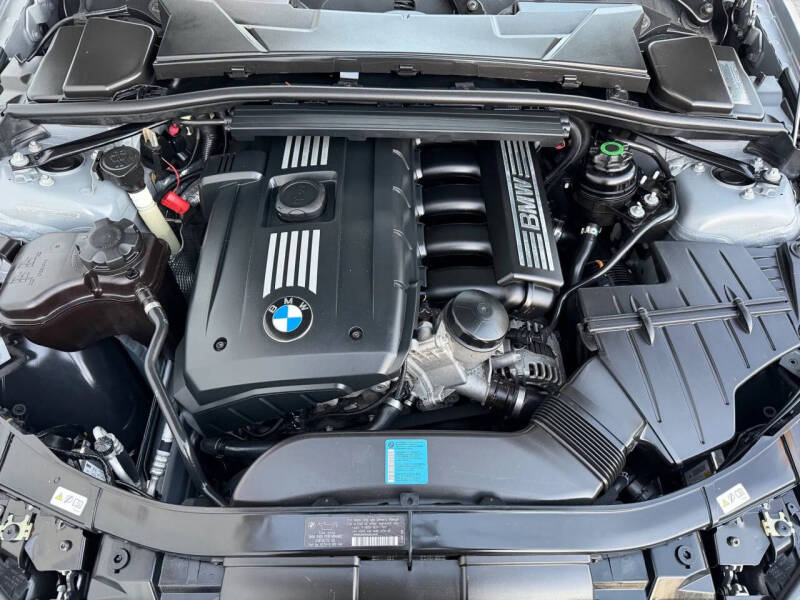 2011 BMW 3 Series 328i xDrive