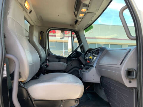 2016 Freightliner M2 106