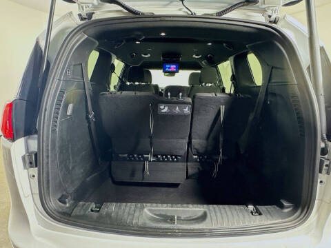 2019 Chrysler Pacifica Touring Plus