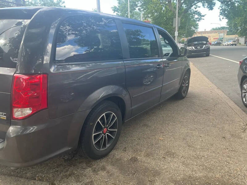 2017 Dodge Grand Caravan GT