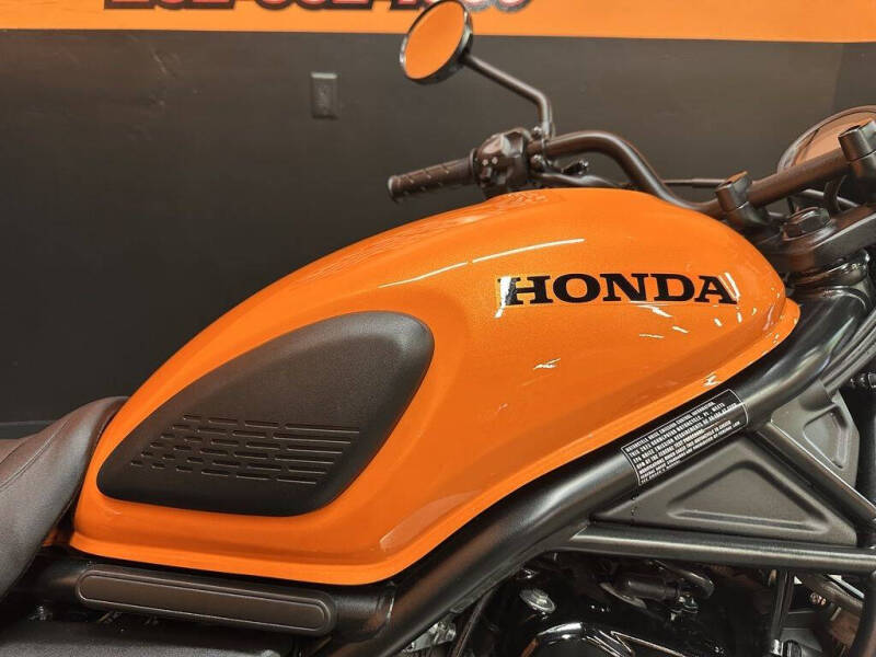 2023 Honda SCL500