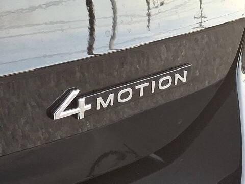 2026 Volkswagen Taos SE 4Motion