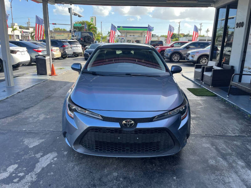 2021 Toyota Corolla LE photo 6